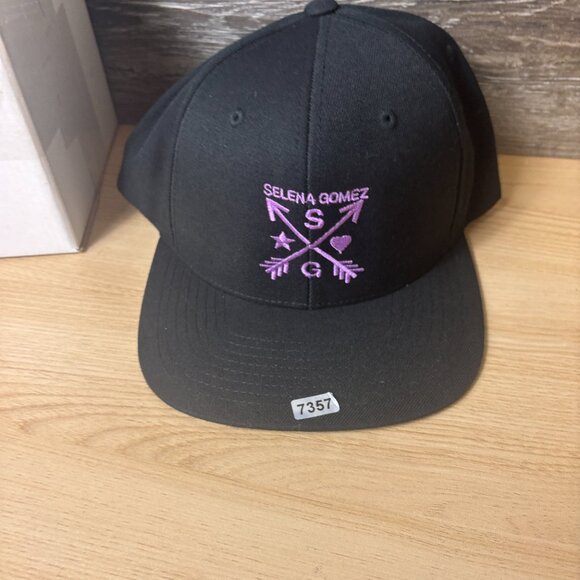 Selena Gomez Hat Cap Snap Back Black Purple Adjustable - Picture 10 of 10
